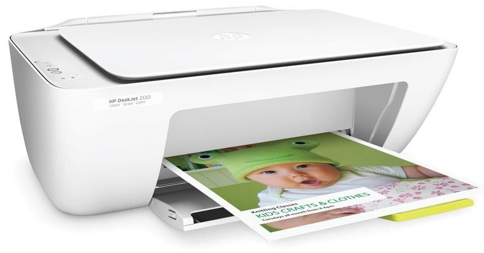 Последним и самым дешевым оборудованием в нашем рейтинге является многофункциональный принтер HP DeskJet 2130